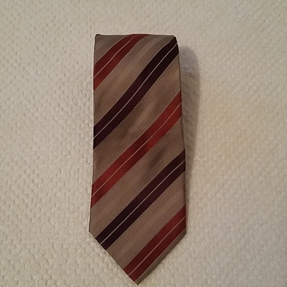 Stafford Suit with Matching Tie. Lightly Used. - Picture 5 of 8